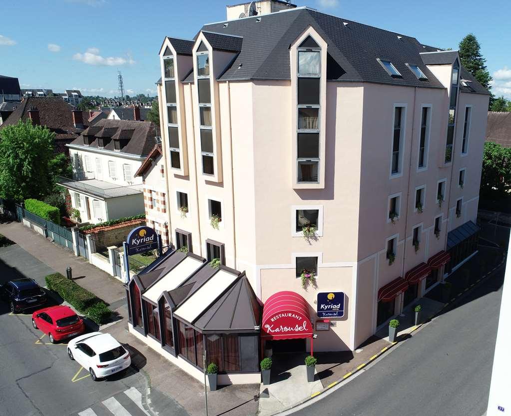 Kyriad Hotel Nevers Centre Экстерьер фото