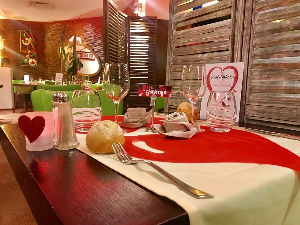 Kyriad Hotel Nevers Centre Ресторан фото